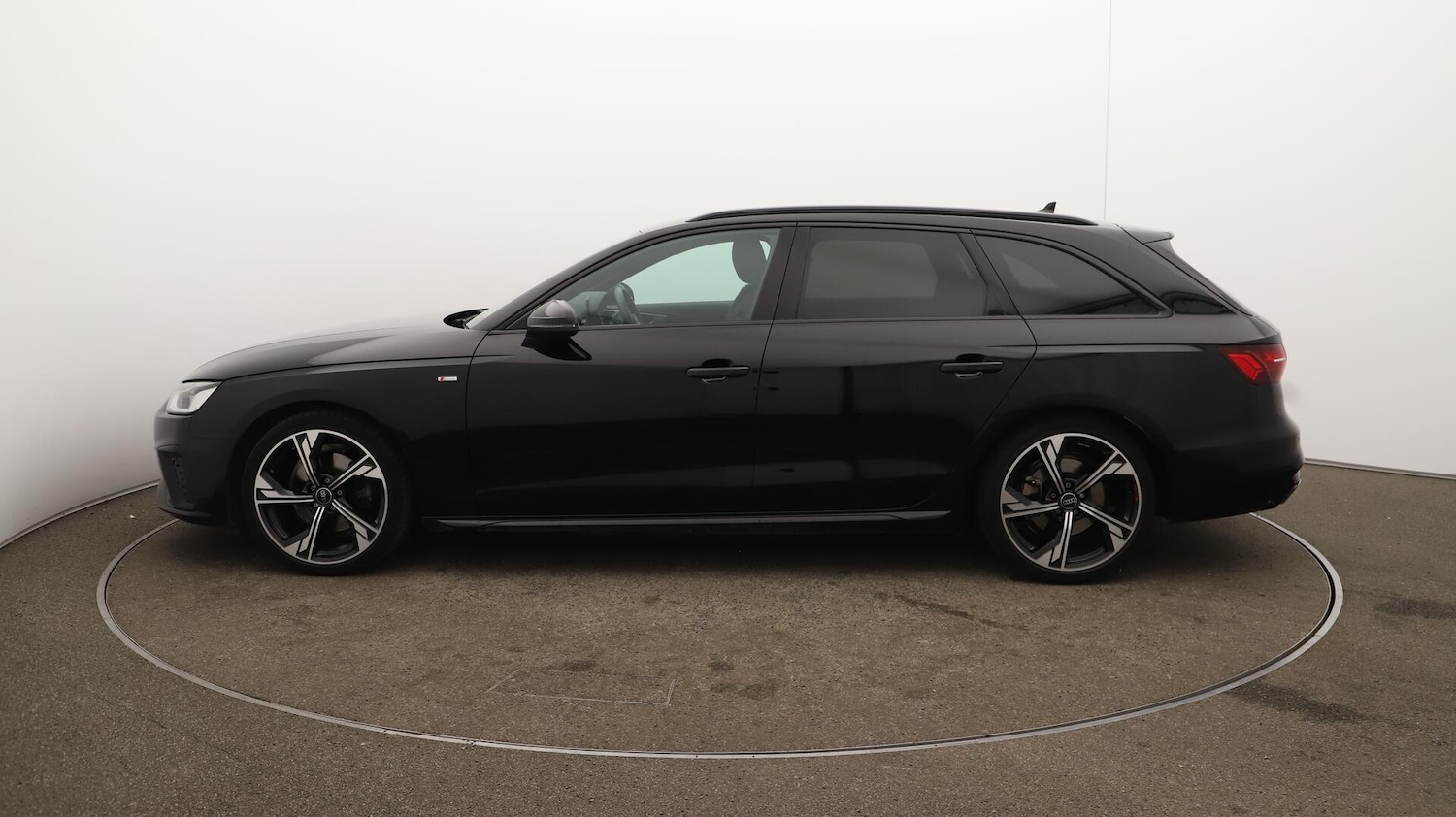 Used Audi A4 Avant 2023 for sale - 76138089: Photo 66