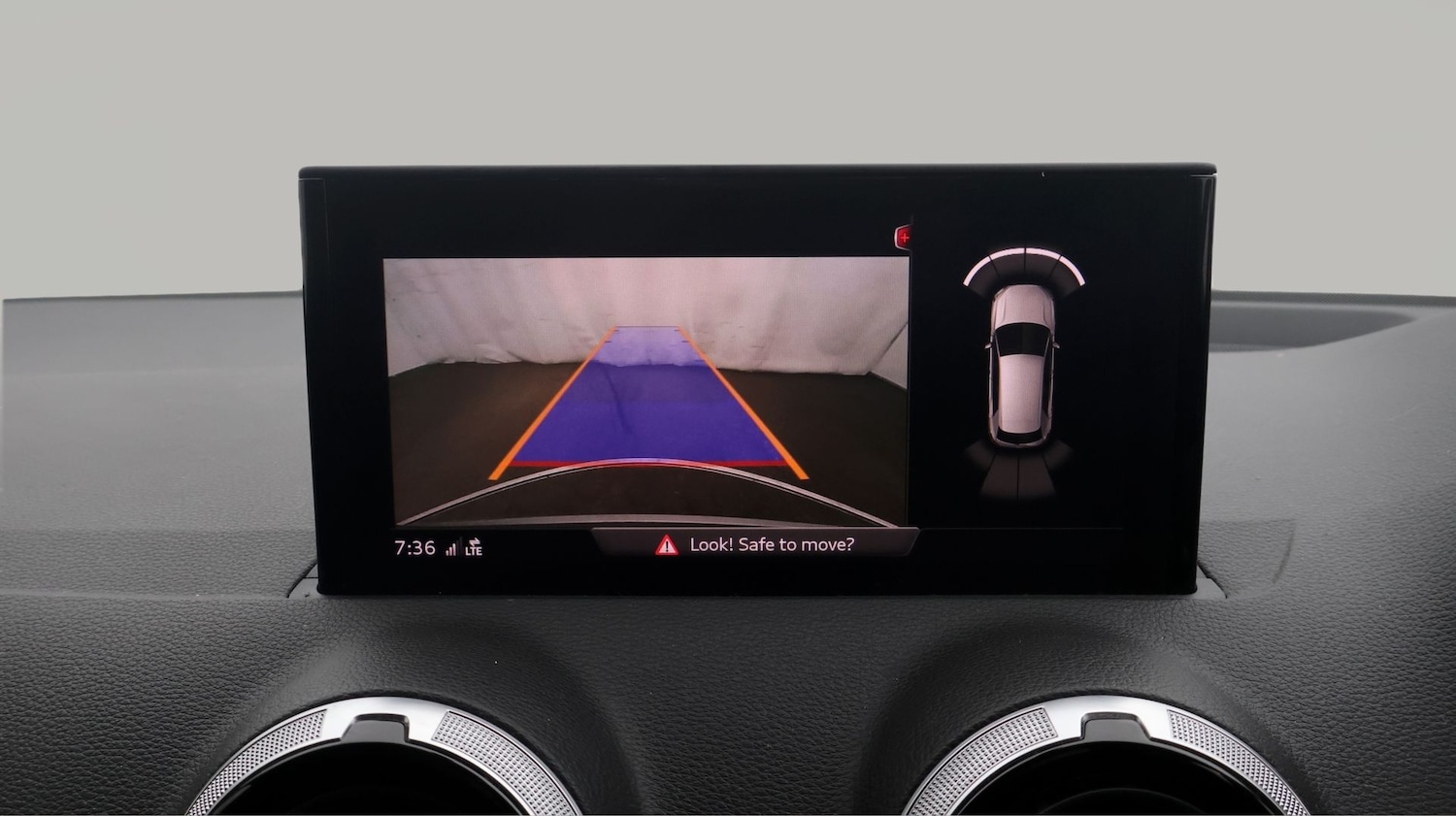 Used Audi Q2 2023 for sale - 77639962: Photo 28