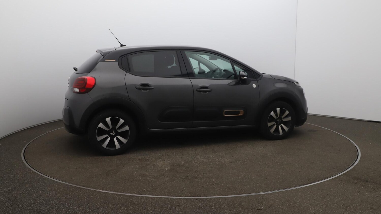 Vehicle 42