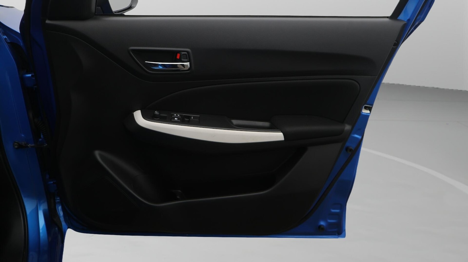 Used Suzuki Swift 2022 for sale - 76572381: Photo 16