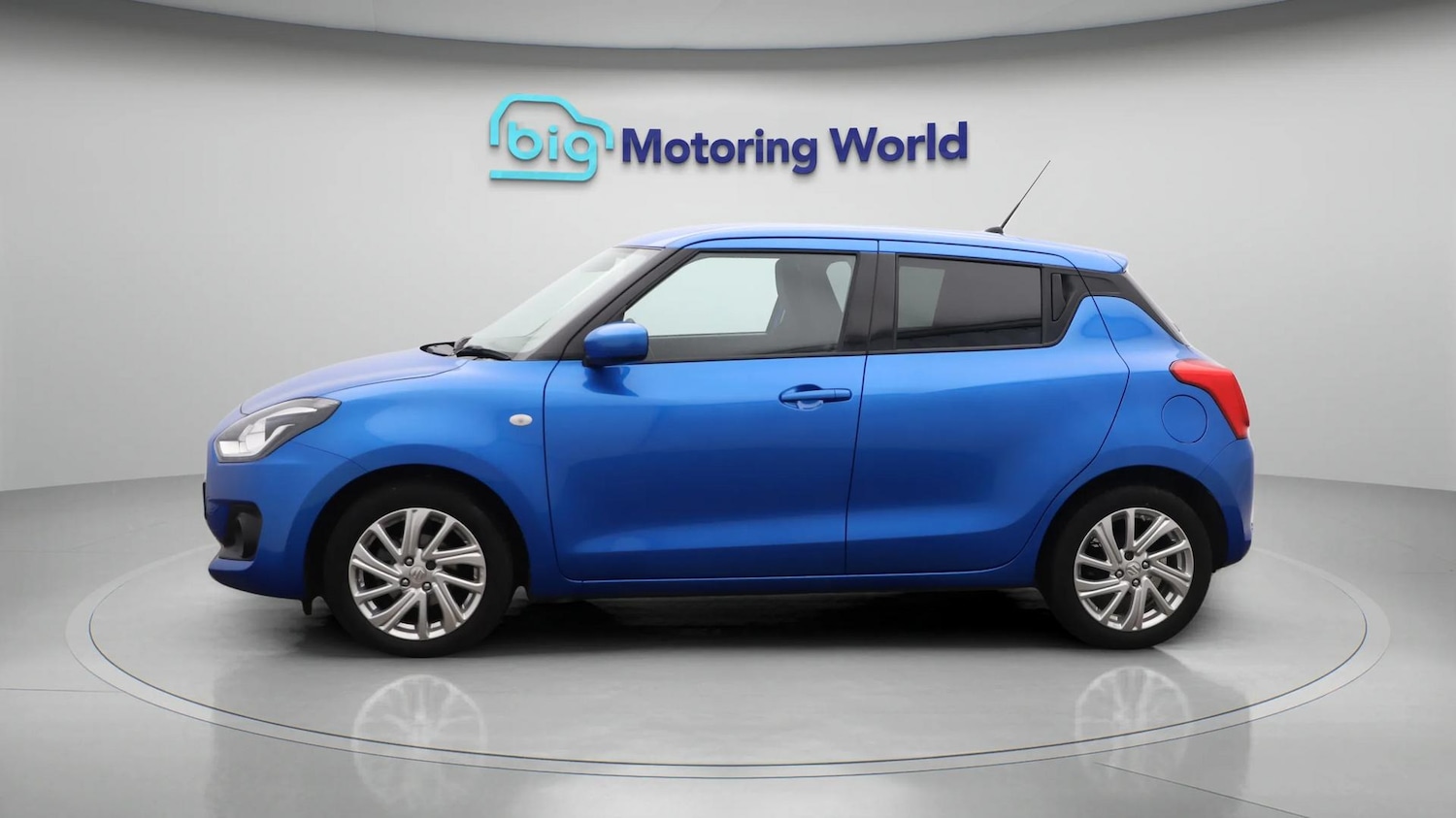 Used Suzuki Swift 2022 for sale - 76572381: Photo 5