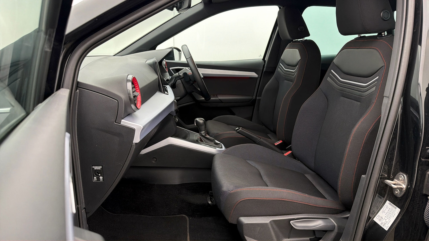 Used SEAT Arona 2023 for sale - 77947209: Photo 5