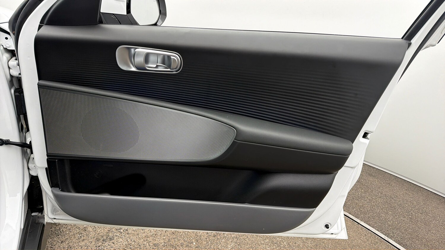 Used Hyundai IONIQ 6 2023 for sale - 78121753: Photo 14