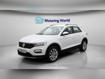 Used Volkswagen T-Roc 2019 for sale - 76175372: Photo 4