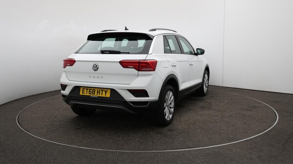 Used Volkswagen T-Roc 2019 for sale - 76175372: Photo 56