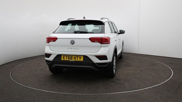 Used Volkswagen T-Roc 2019 for sale - 76175372: Photo 57