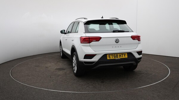 Used Volkswagen T-Roc 2019 for sale - 76175372: Photo 61