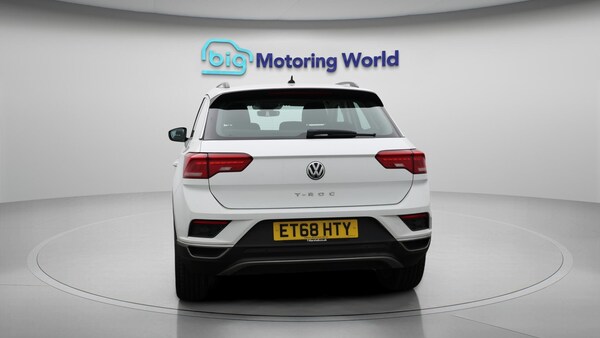 Used Volkswagen T-Roc 2019 for sale - 76175372: Photo 7