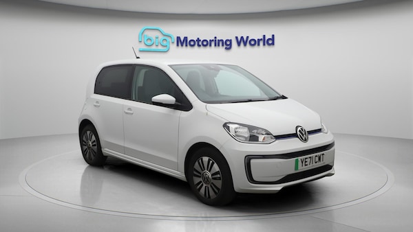 Used Volkswagen up! 2021 for sale - 76260596: Photo 2