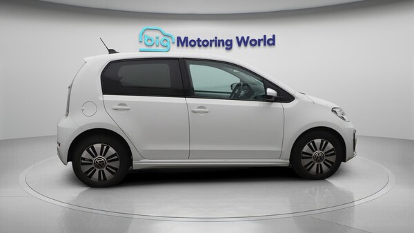Used Volkswagen up! 2021 for sale - 76260596: Photo 9