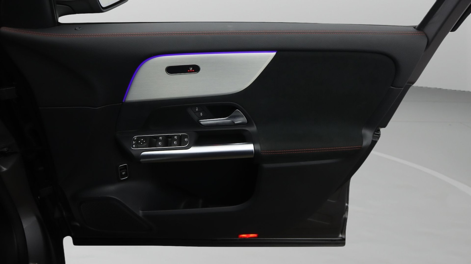 Used Mercedes-Benz EQA 2022 for sale - 77635397: Photo 15