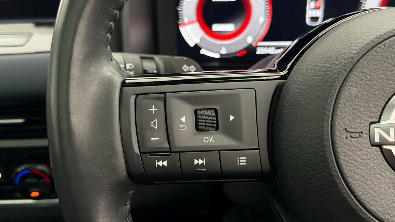 Used Nissan Qashqai for sale - 78176654: Photo 22