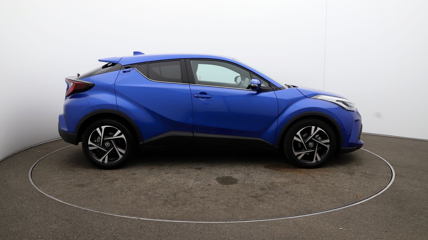 Used Toyota C-HR 2022 for sale - 76809548: Photo 41