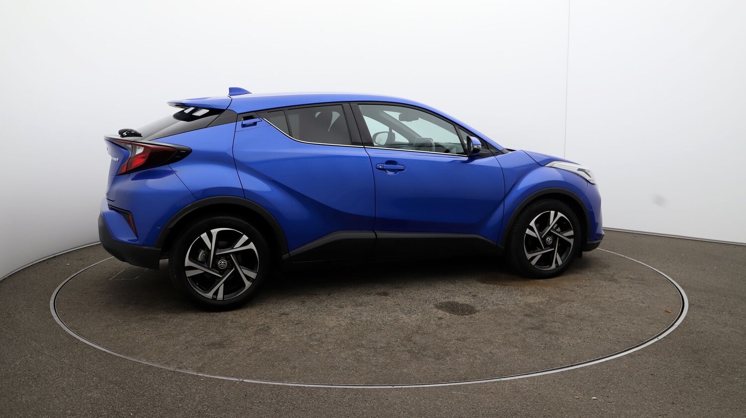 Used Toyota C-HR 2022 for sale - 76809548: Photo 43