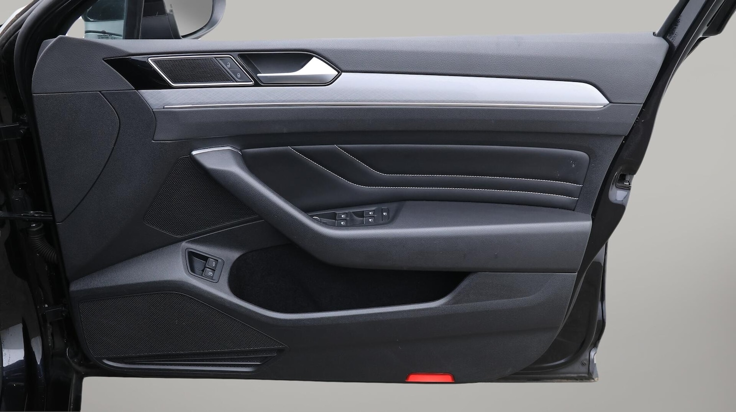 Used Volkswagen Passat 2021 for sale - 76472895: Photo 16