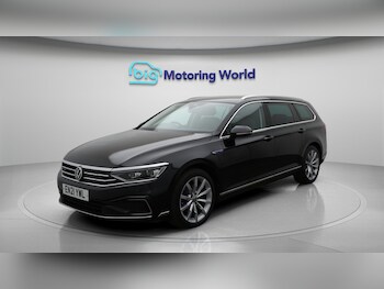 Used Volkswagen Passat 2021 for sale - 76472895: Photo