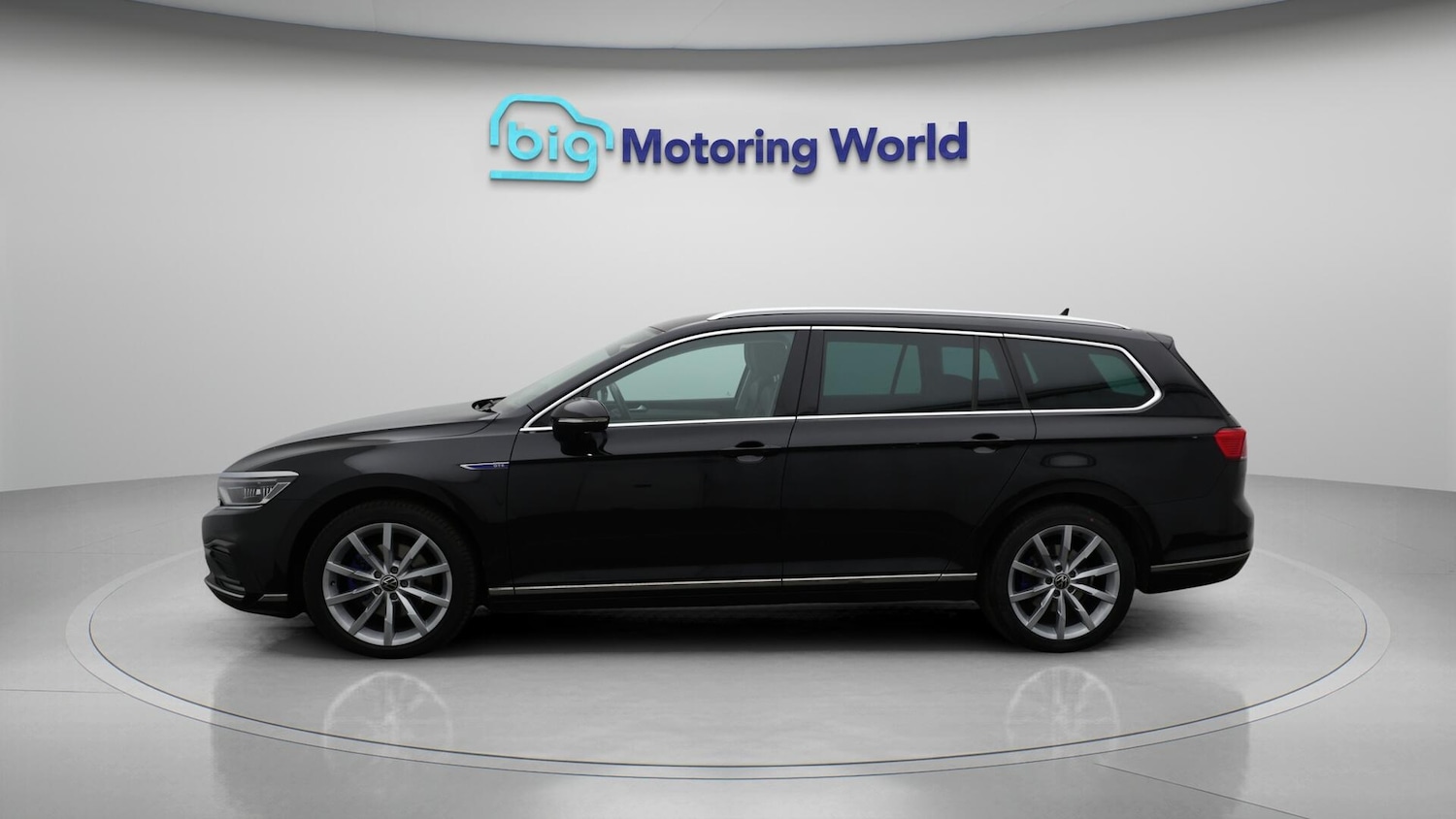 Used Volkswagen Passat 2021 for sale - 76472895: Photo 5