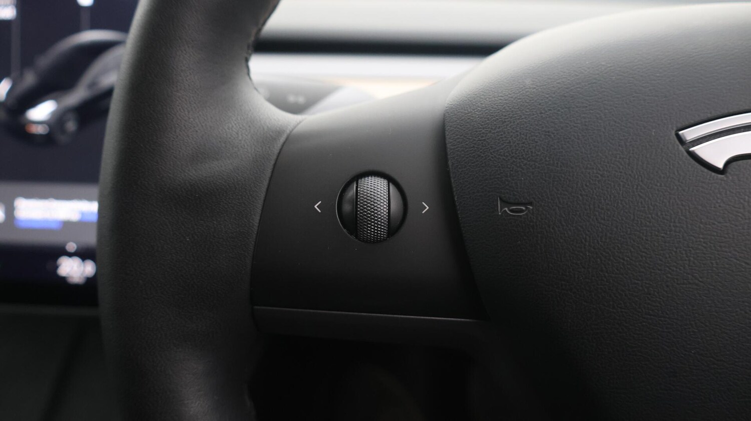 Used Tesla Model 3 for sale - 76550419: Photo 26