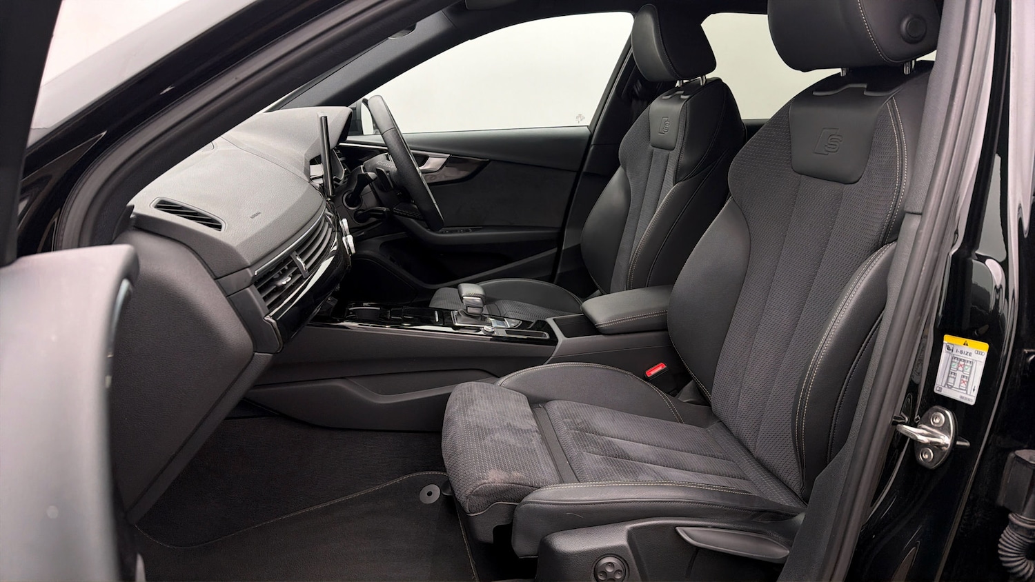 Used Audi A4 Avant 2023 for sale - 78025864: Photo 13