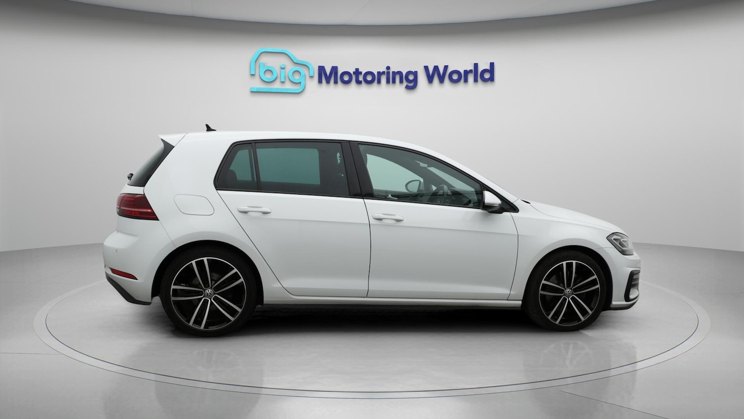 Used Volkswagen Golf 2019 for sale - 76584986: Photo 9