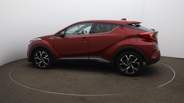 Used Toyota C-HR 2018 for sale - 76152843: Photo 57