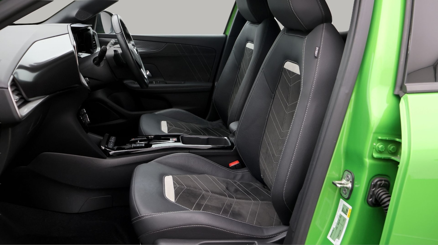 Used Vauxhall Mokka 2023 for sale - 77668368: Photo 14