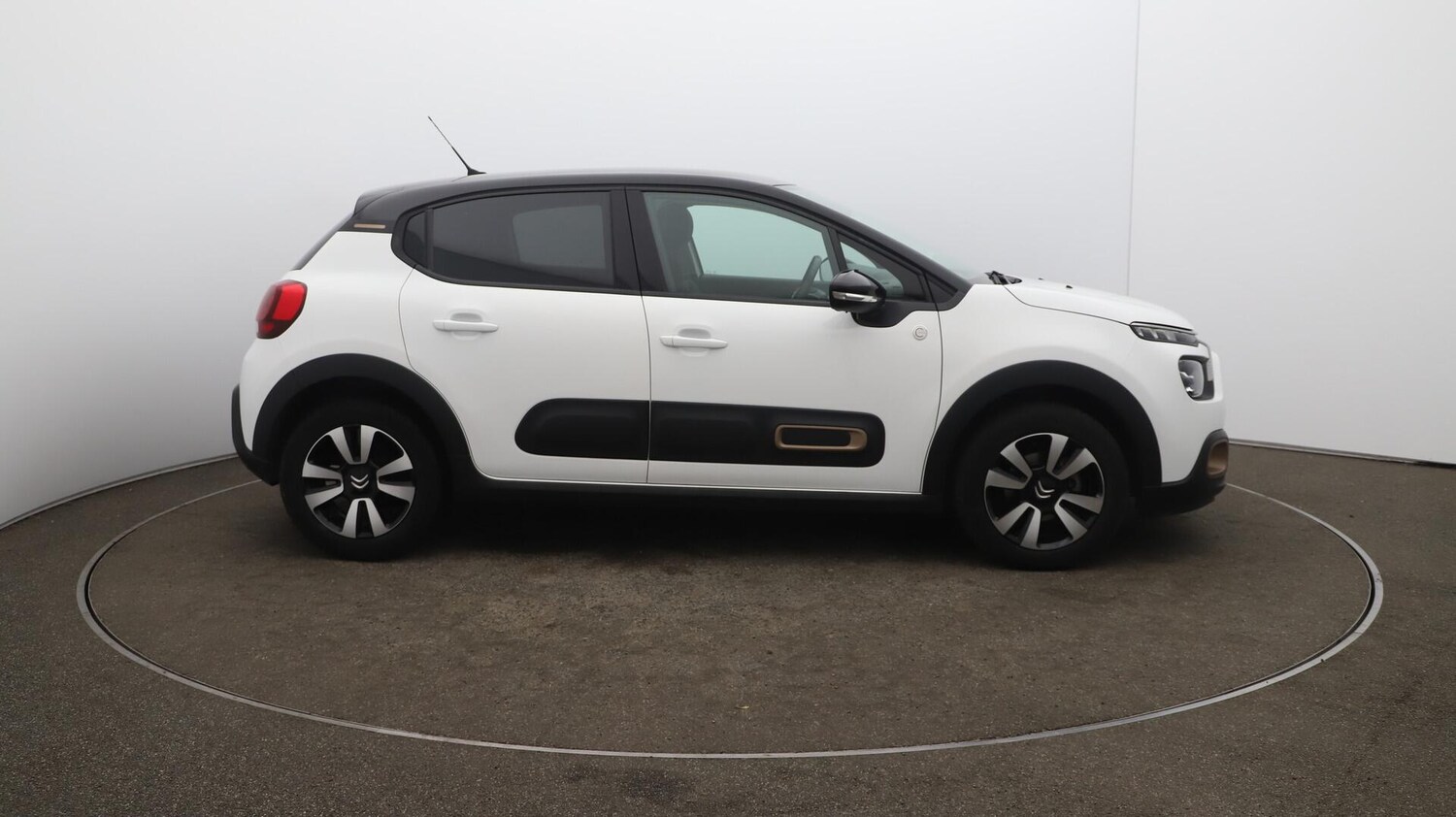 Used Citroen C3 2022 for sale - 76012359: Photo 49