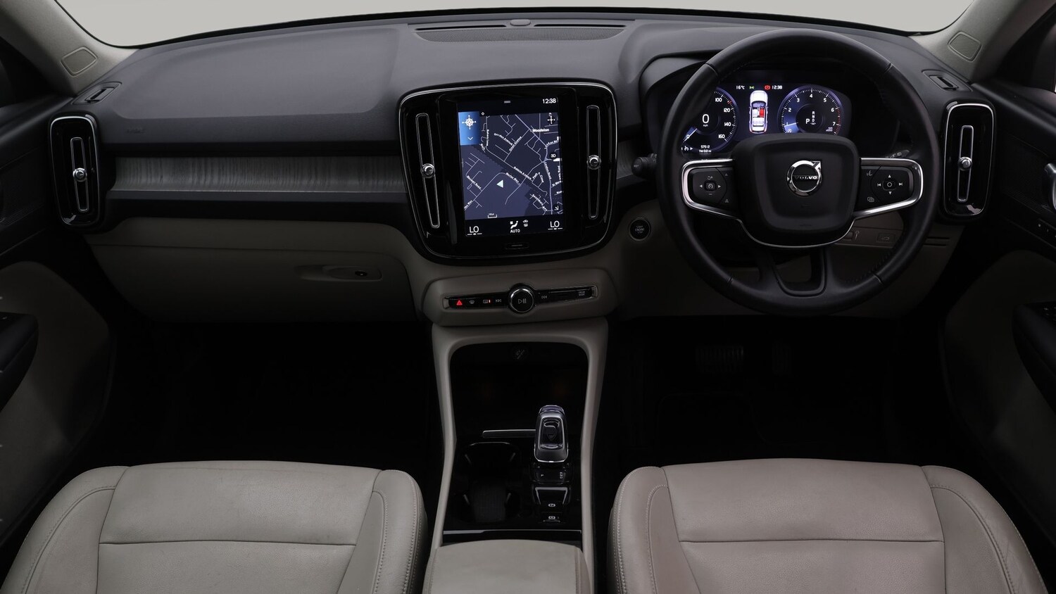 Used Volvo XC40 for sale - 77363473: Photo 13