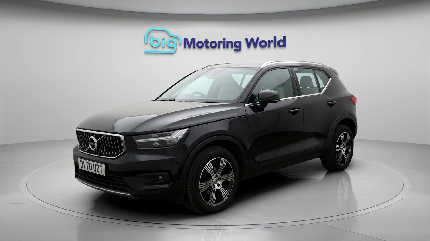 Used Volvo XC40 for sale - 77363473: Photo 3