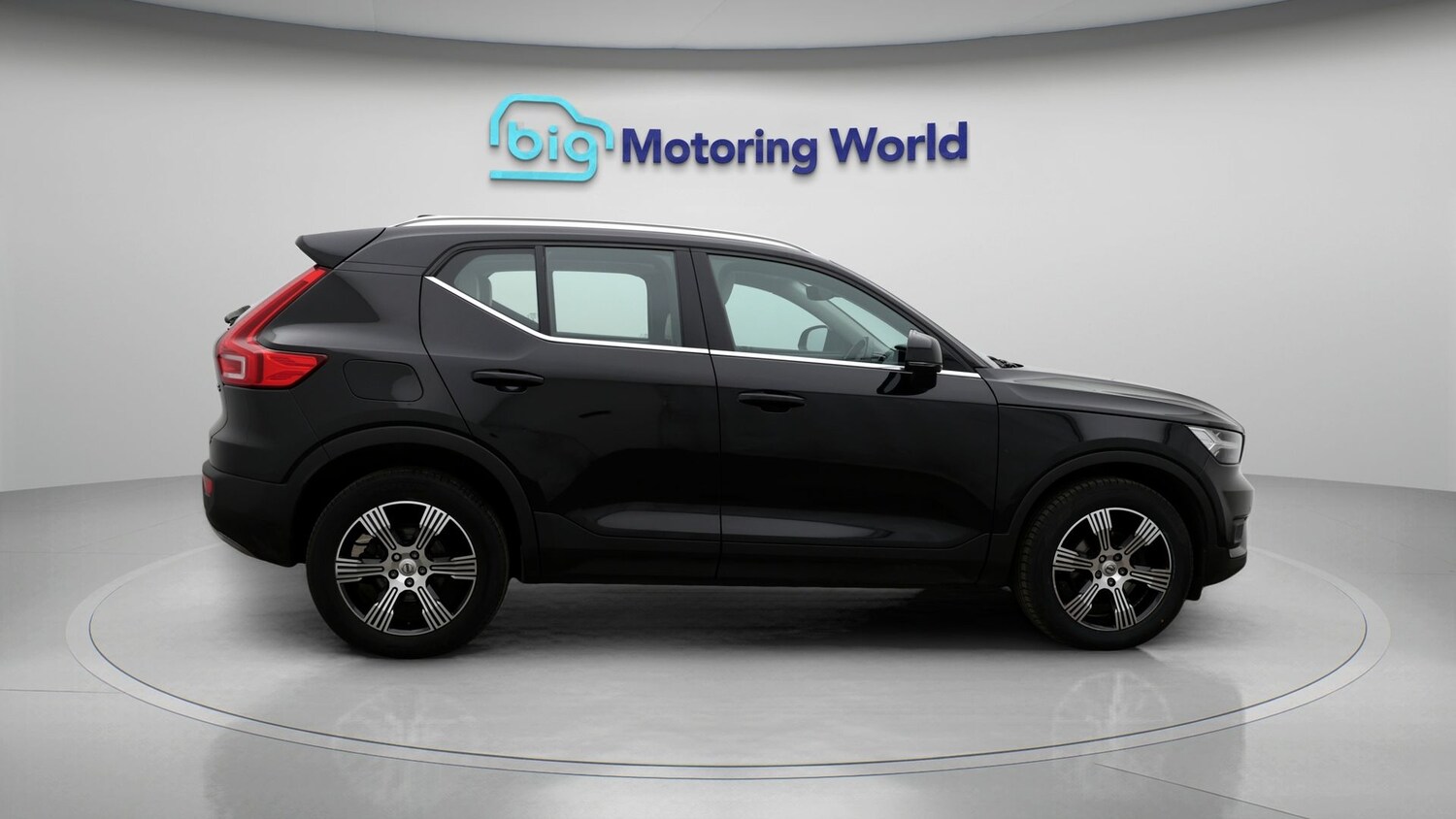 Used Volvo XC40 for sale - 77363473: Photo 8