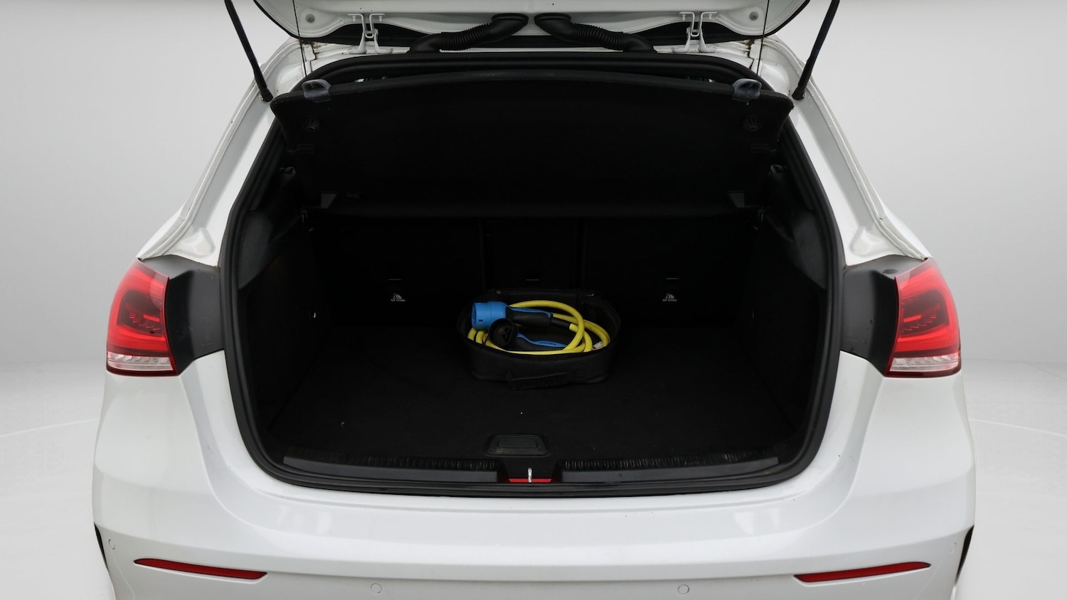 Used Mercedes-Benz A-Class 2021 for sale - 77662639: Photo 17