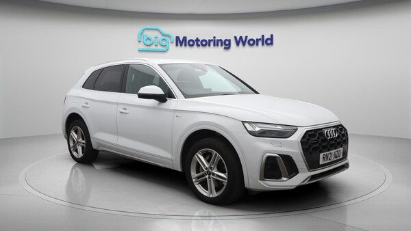 Used Audi Q5 2021 for sale - 76260554: Photo 2