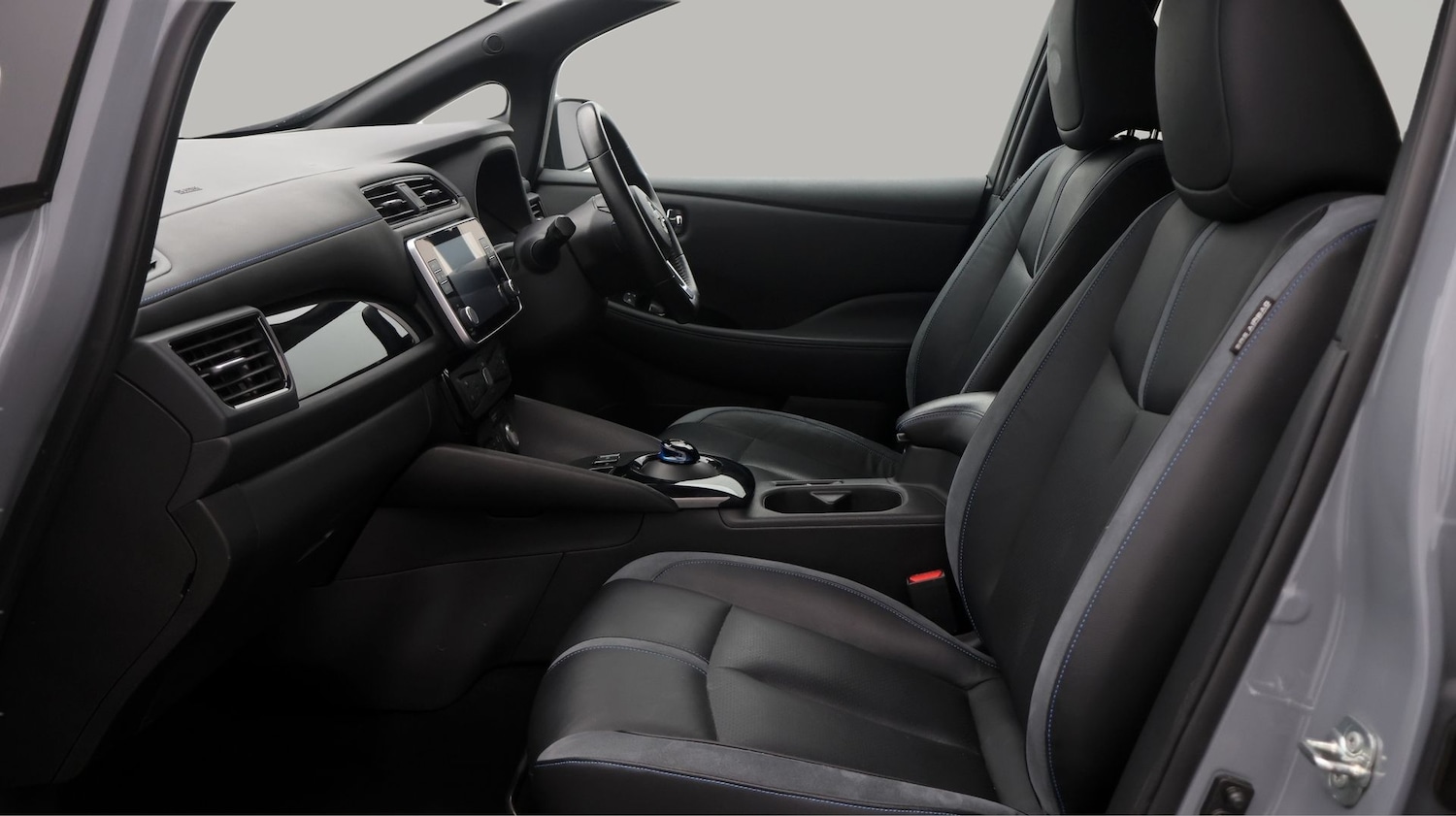 Used Nissan Leaf 2022 for sale - 77247749: Photo 14