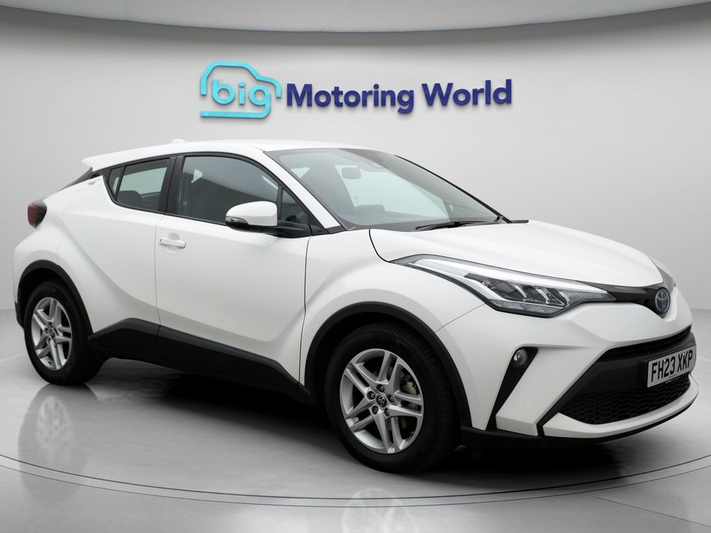 Used Toyota C-HR 2023 for sale - 76812155: Photo 4