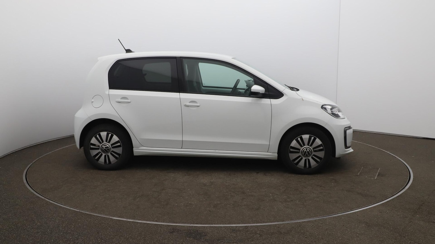 Vehicle 48