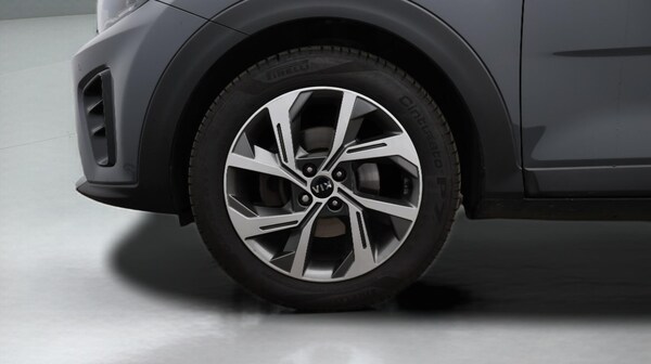 Used Kia Stonic 2021 for sale - 76151839: Photo 19