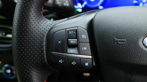Used Ford Kuga 2022 for sale - 75646735: Photo 25