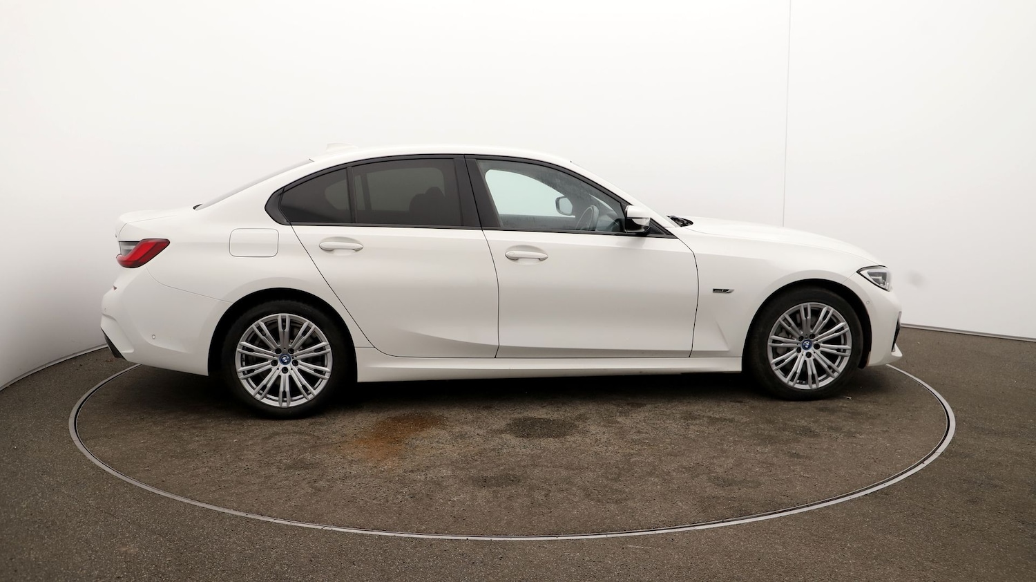 Used BMW 3 Series 2021 for sale - 76809593: Photo 42