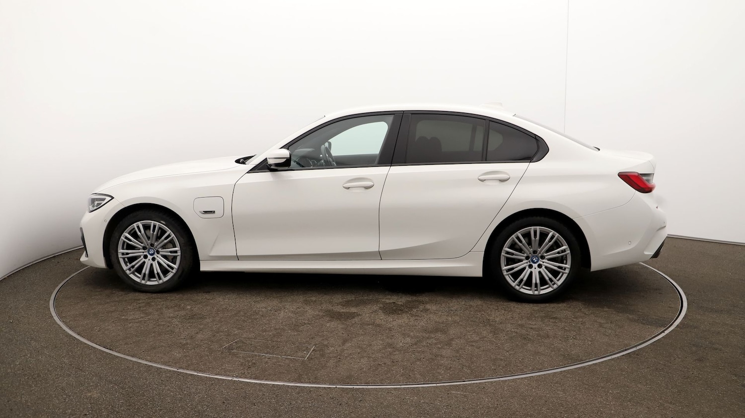 Used BMW 3 Series 2021 for sale - 76809593: Photo 56