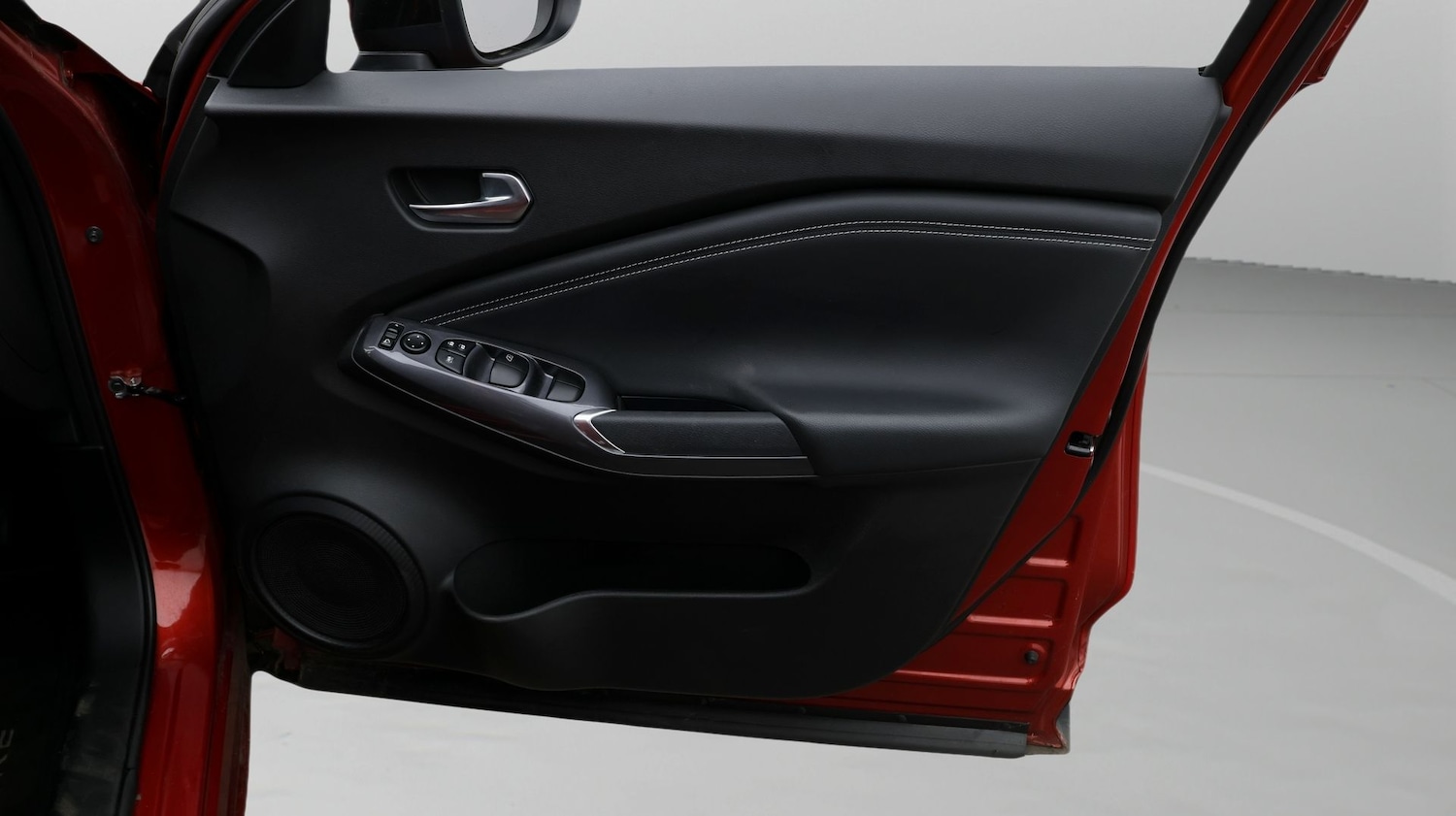 Used Nissan Juke 2023 for sale - 77650391: Photo 15