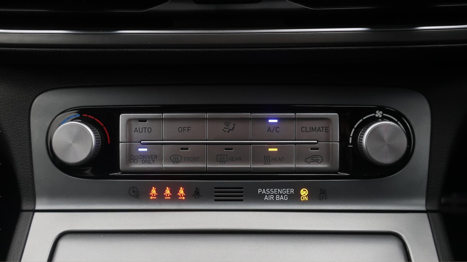 Used Hyundai KONA 2021 for sale - 76633427: Photo 13