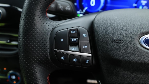 Used Ford Kuga 2022 for sale - 75553276: Photo 25