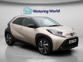 (72) - 1.0 VVT-i Edge Hatchback 5dr Petrol x-shift Euro 6 (s/s) (72 ps)