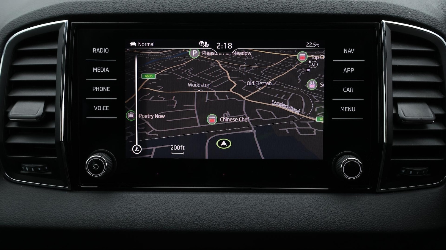 Used Skoda Karoq 2024 for sale - 76109251: Photo 12