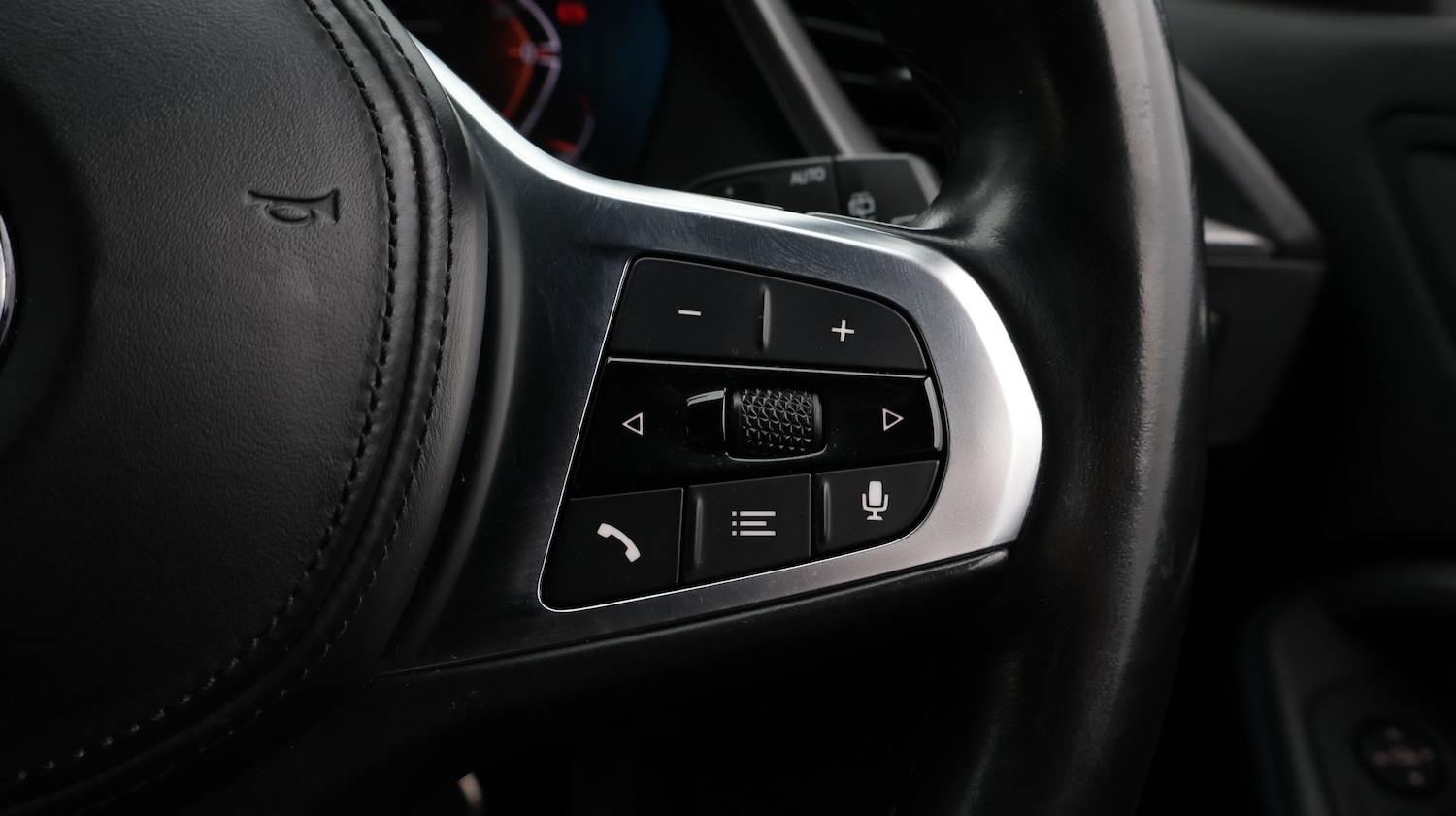 Used BMW 1 Series 2023 for sale - 77285371: Photo 26