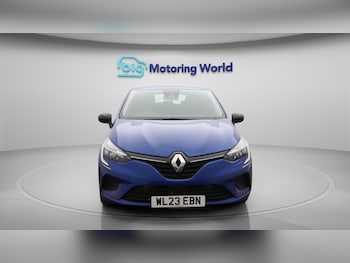 Used Renault Clio 2023 for sale - 75563081: Photo