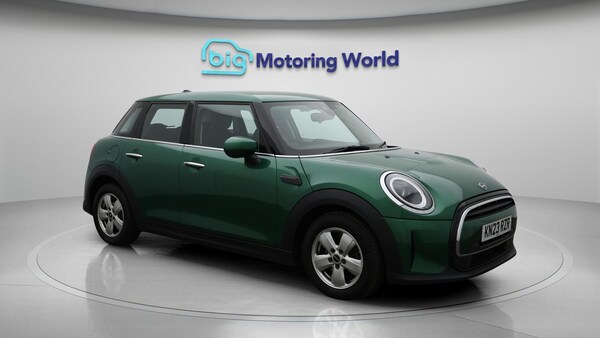 Used MINI Hatch 2023 for sale - 76247607: Photo 2