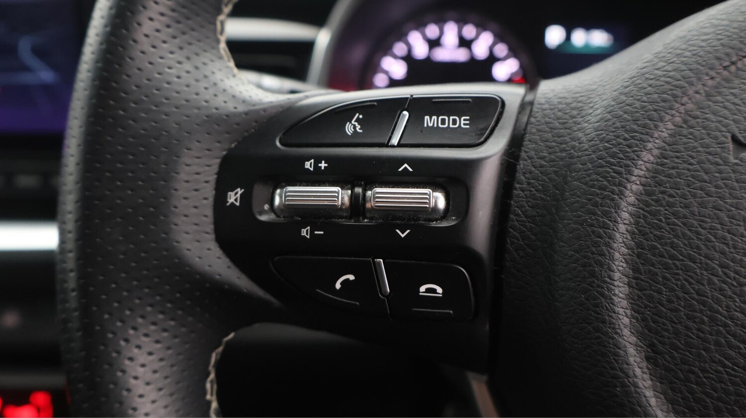 Used Kia Stonic 2022 for sale - 76549092: Photo 25