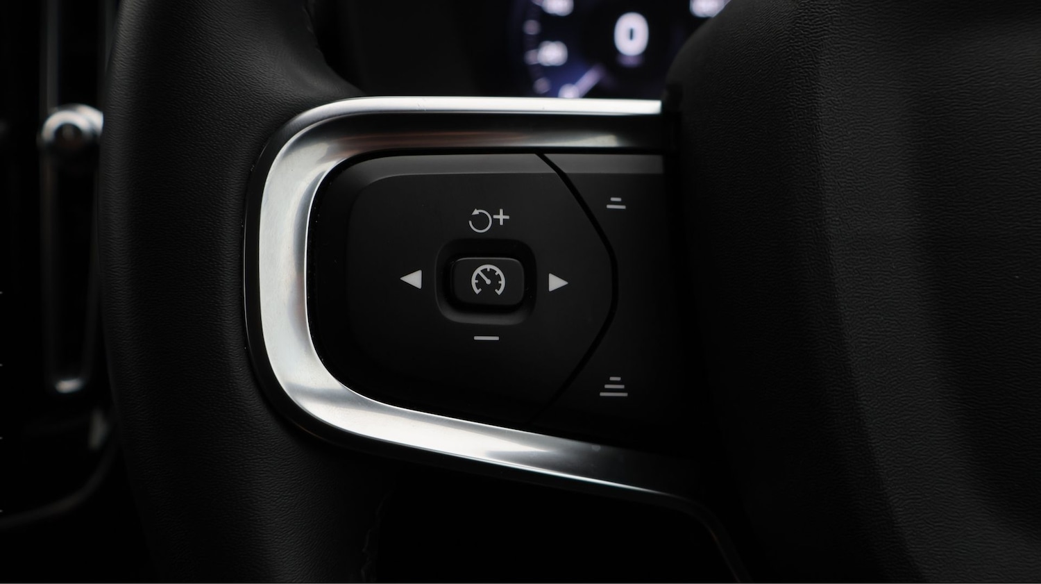 Used Volvo XC40 2022 for sale - 77461038: Photo 22