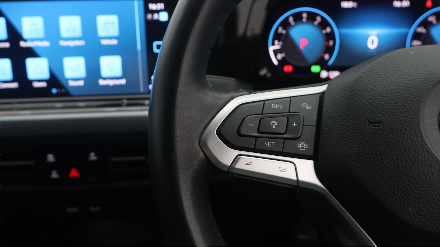 Used Volkswagen Golf 2022 for sale - 77602088: Photo 24